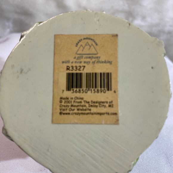 Vintage Trinket Box Approximately 2 1/2” Tall - Picture 3 of 8